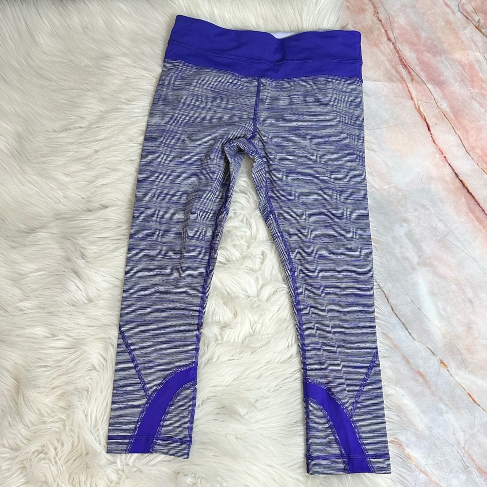 Lululemon Run Inspire Crop II Size 4
